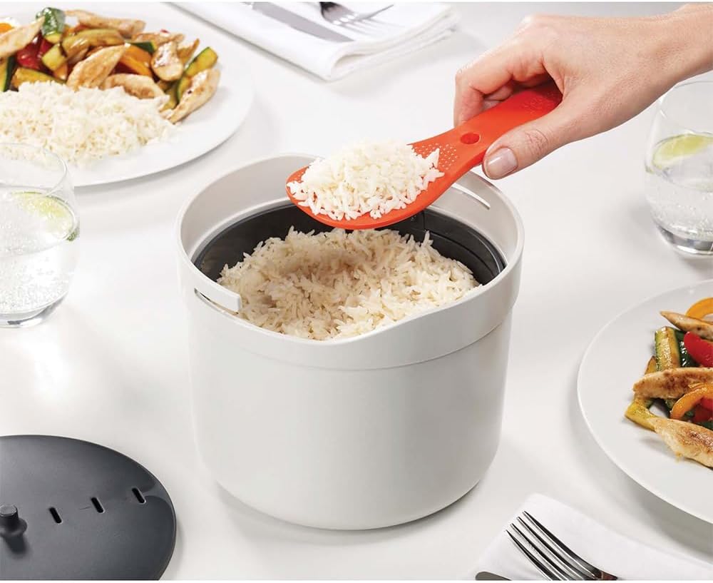 Joseph Joseph - M Cuisine - Cuiseur à Riz pour Micro-ondes, multifonction, Capacité 2 litres, avec instructions de cuisson, pierre / orange Unique