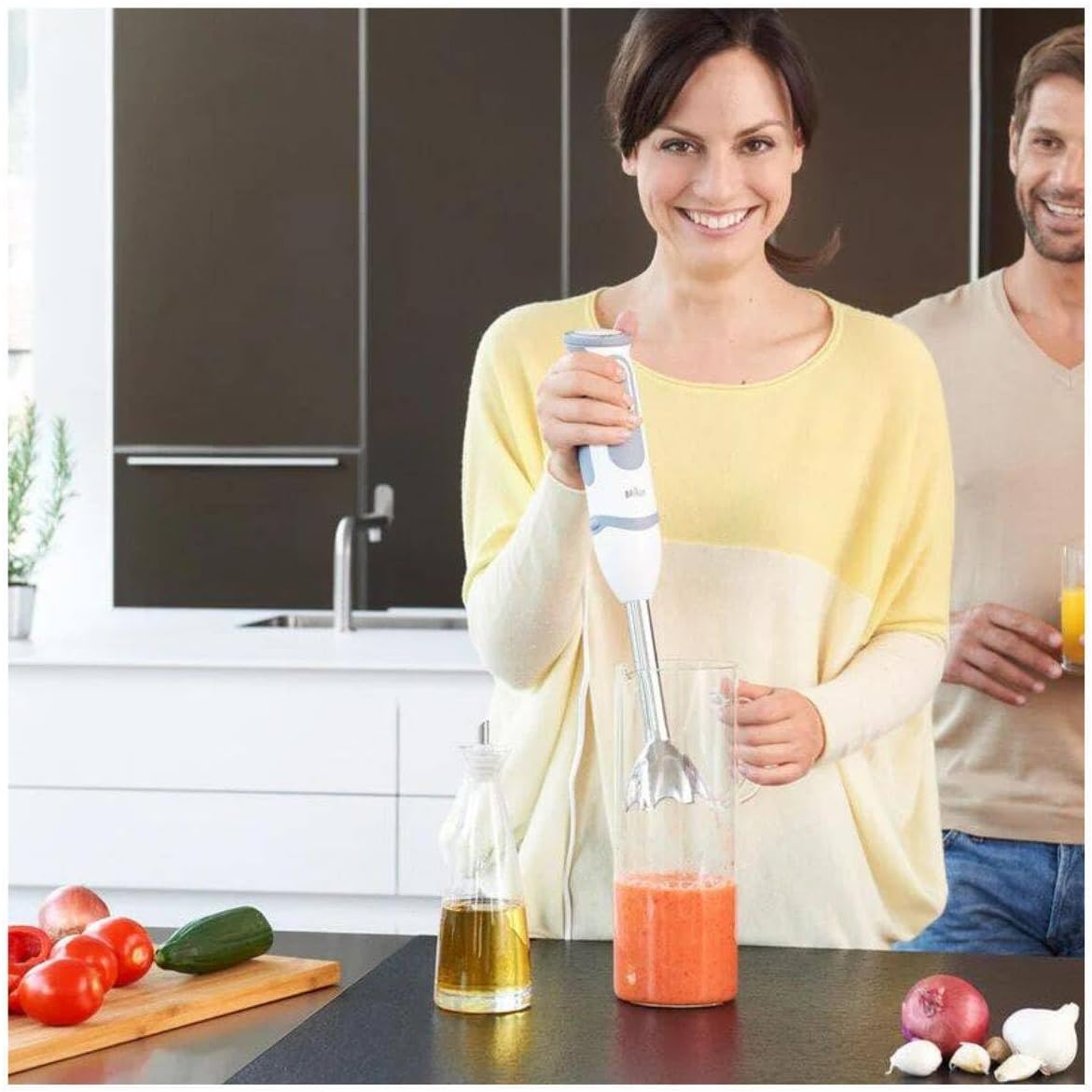 MultiQuick 5 MQ5235WH, Mixeur Plongeant, 21 Vitesses et Fonction Turbo, Cloche Anti-éclaboussures, Powerbell, Easy-Click, Comprend des Fouets, Hachoir 500 ml, Verre de 600 ml, 1000W, Blanc 3 acc - - ancien