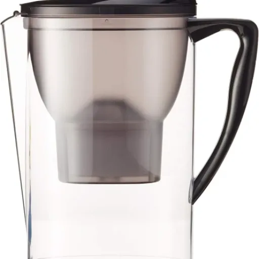 Test Amazon Basics Carafe filtrante 2,3 l : Simple et efficace pour le quotidien