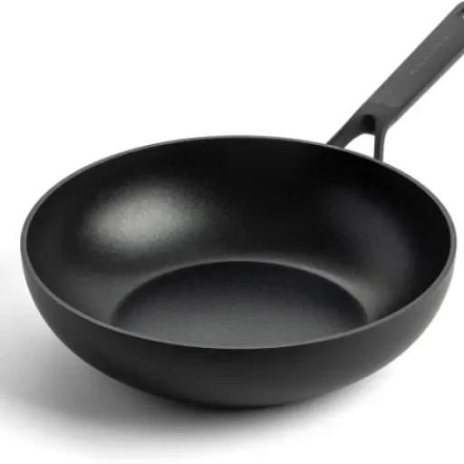 Test KitchenAid Classic Forged Aluminium Wok : le wok qui fait le job sans chichis