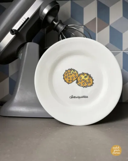 Petit Jour Assiette à Dessert en Mélamine, Motif Chouquettes par Soledad, Blanc, Usage Quotidien, Ronde, 20 cm