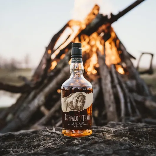 BUFFALO TRACE 40° 70CL - Kentucky Straight Bourbon Caramel 700