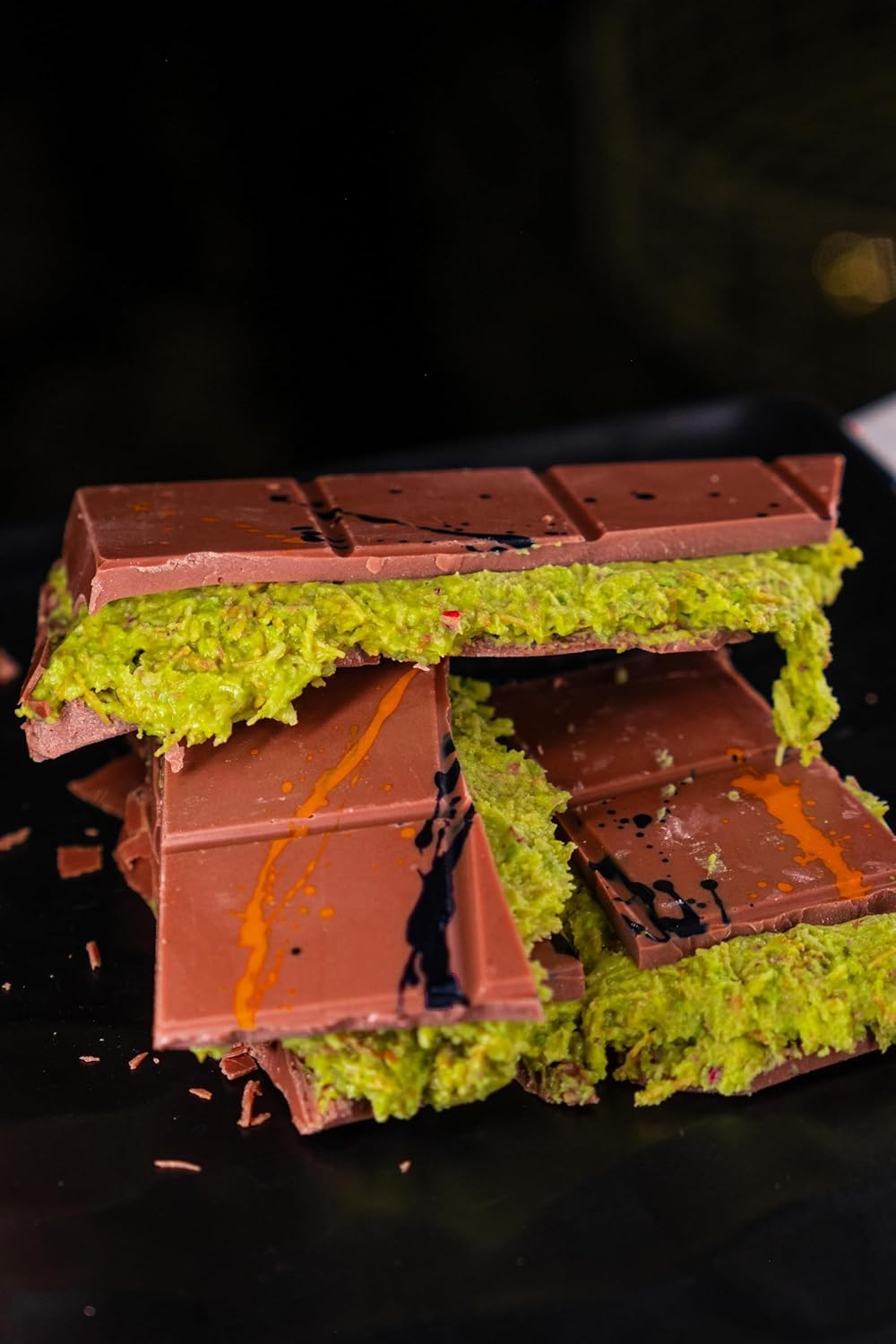 Dubai Chocolate Bar Pistachio Knife, Dubai Kunefe Chocolate with lots of Kadayif, Viral Dubai Pistachio Chocolate Bar,200g - 0.2kg = 1 chocolate bar