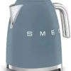 Test Smeg KLF03SBMEU : la bouilloire qui mise tout sur le look (et chauffe bien quand même)
