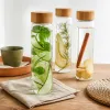 Bouteilles infuseur : l’alliée élégante d’une hydratation saine et aromatisée