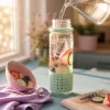 Hydratation saine : comment les bouteilles infuseur transforment votre eau au quotidien